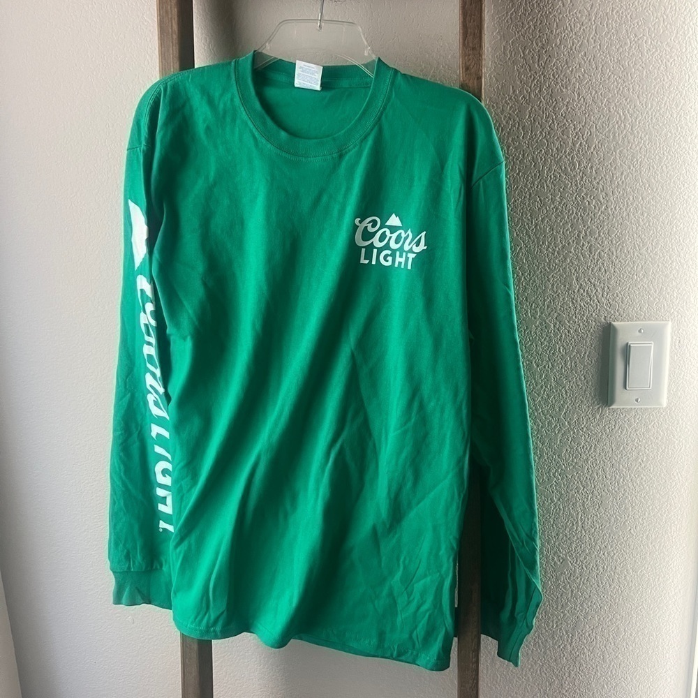 nwot - green, long sleeve, Coors light